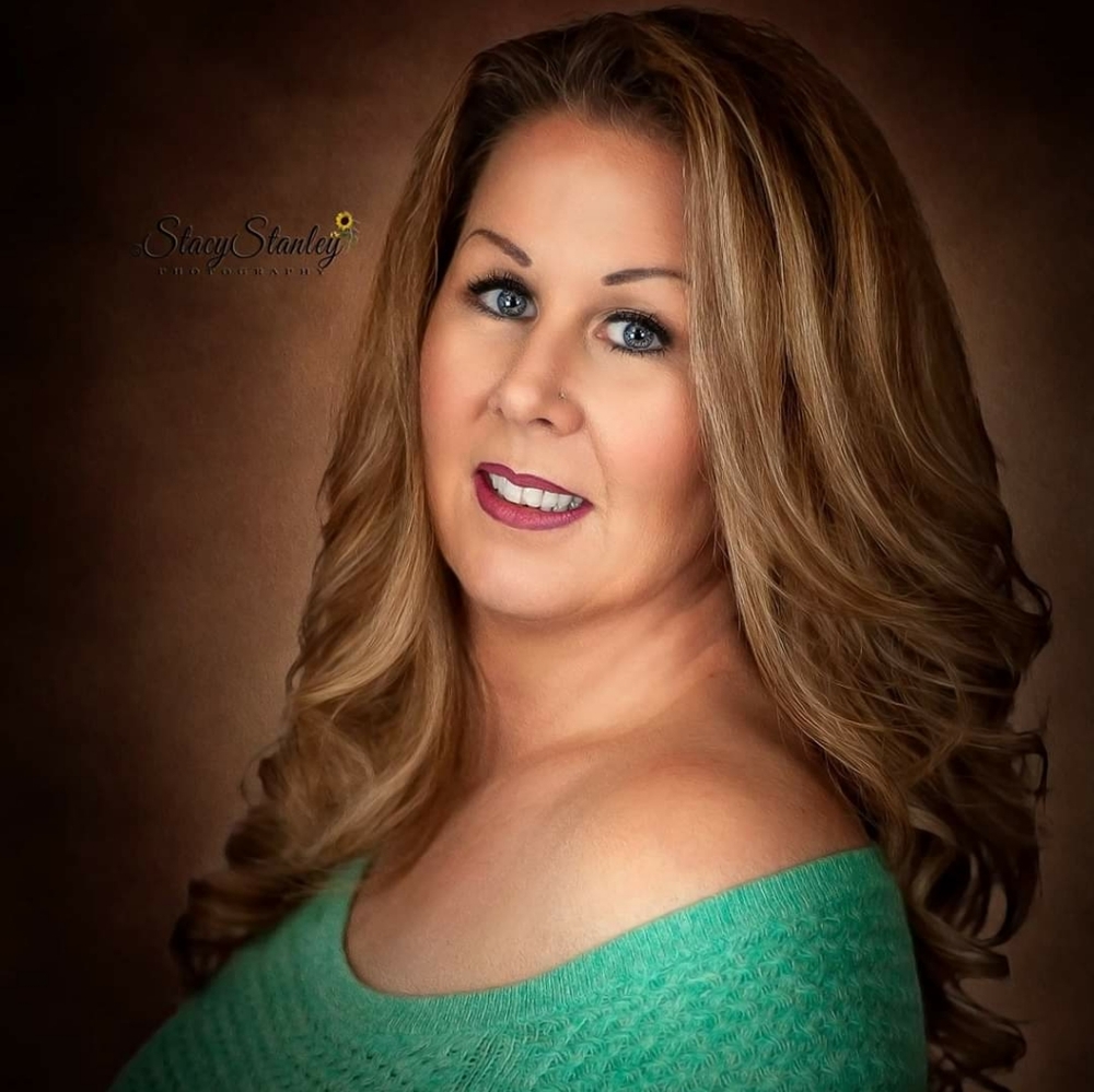 Meet your Posher, Stacy